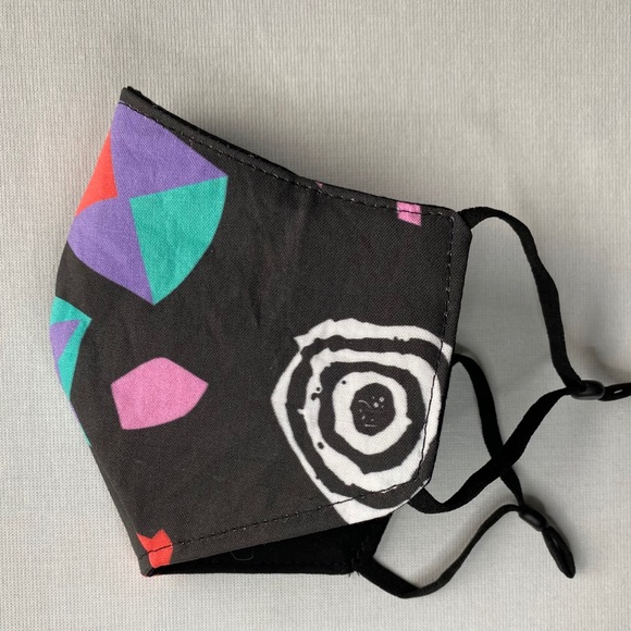 Stranger Things Face Mask - Picture 2 of 4